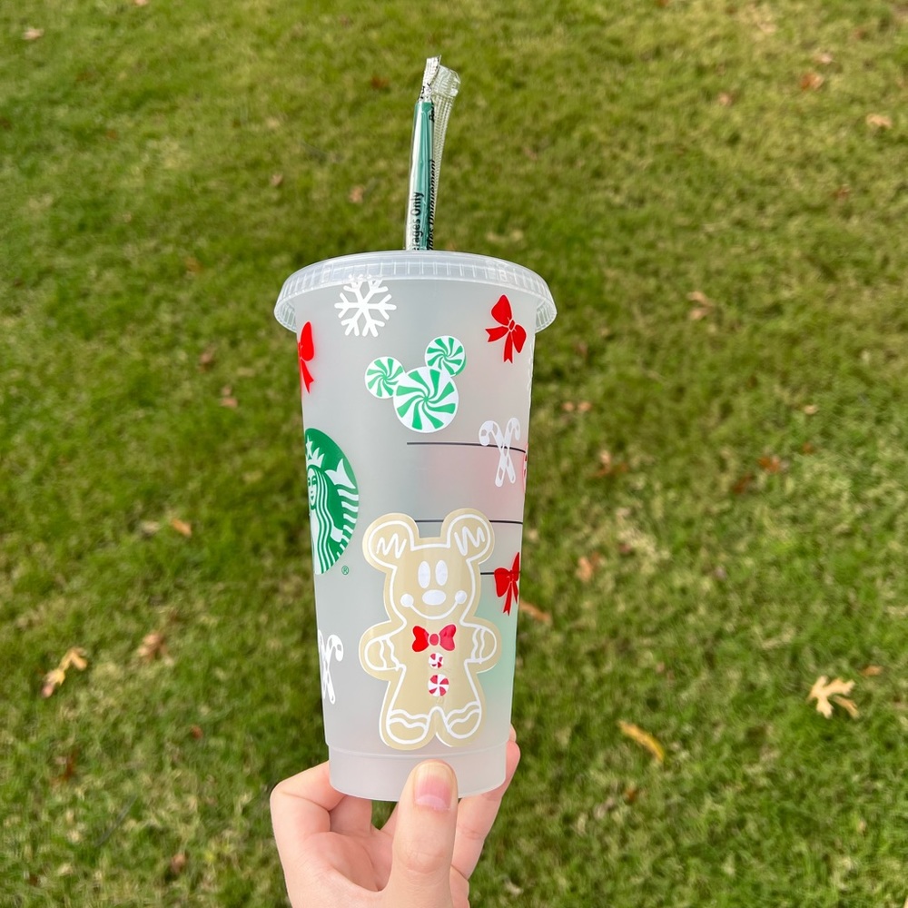 Mickey and Minnie gingerbread Christmas Starbucks reusable venti cold cup
